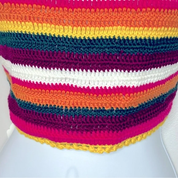 Striped Crochet Halter Crop Top‎ Size M NWT - Picture 5 of 9